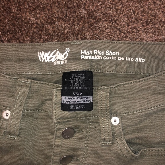 EUC Ultra High rise shorts - Picture 3 of 3